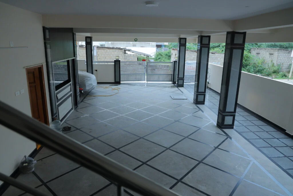 Aminities and facilities -free parking